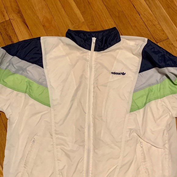 VINTAGE ADIDAS WINDBREAKER! - Picture 3 of 4